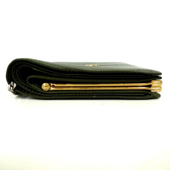 GIVENCHY Vintage Chain handle green Leather clutch - Picture 4 of 8